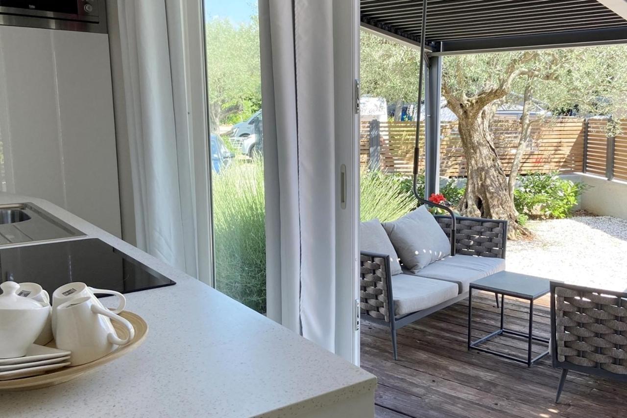 Boutique Mobile Homes Ulikarovinj (Adults Only) 외부 사진